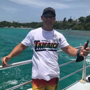 Meet your Posher, James